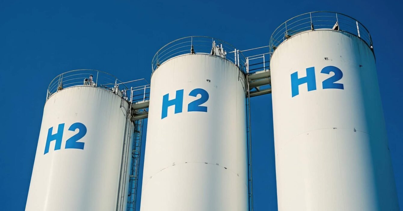 h2 hydrogen tank renewable energy